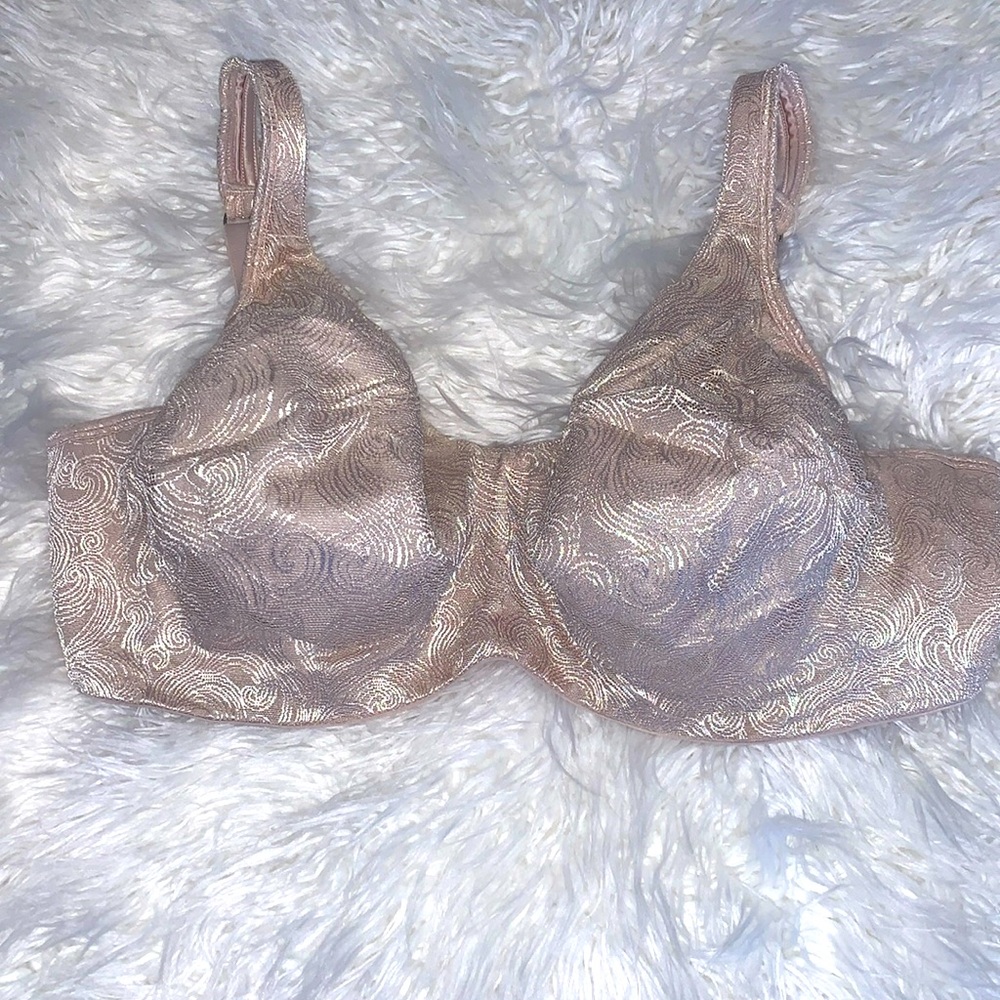Playtex Style 4T88 Underwire, lightly lined Sz 38DD